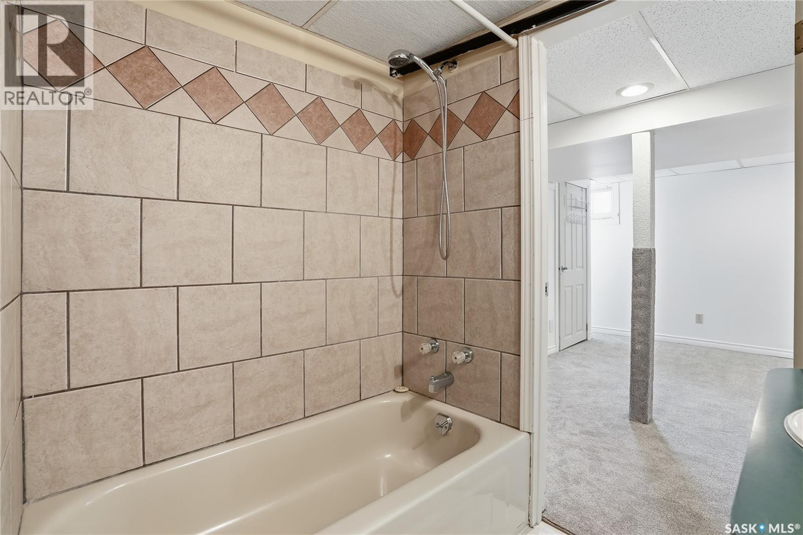 Single Family House Bungalow for Sale in  B AVENUE N Saskatoon 