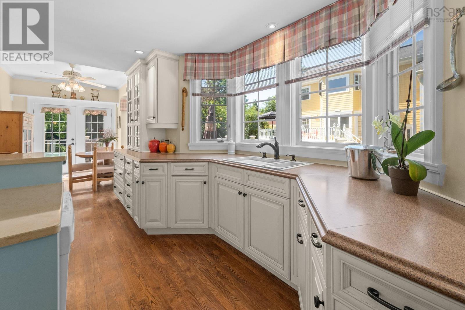 Property 12 of 44 of 940 Young Avenue