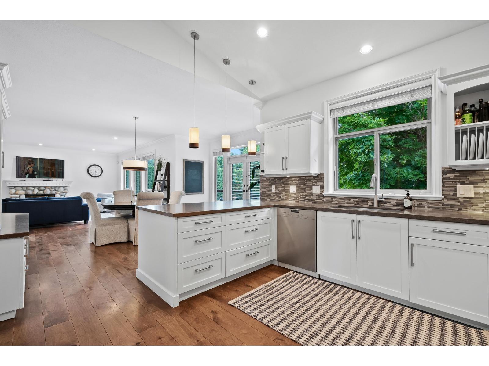 15639 37A AVENUE, Surrey