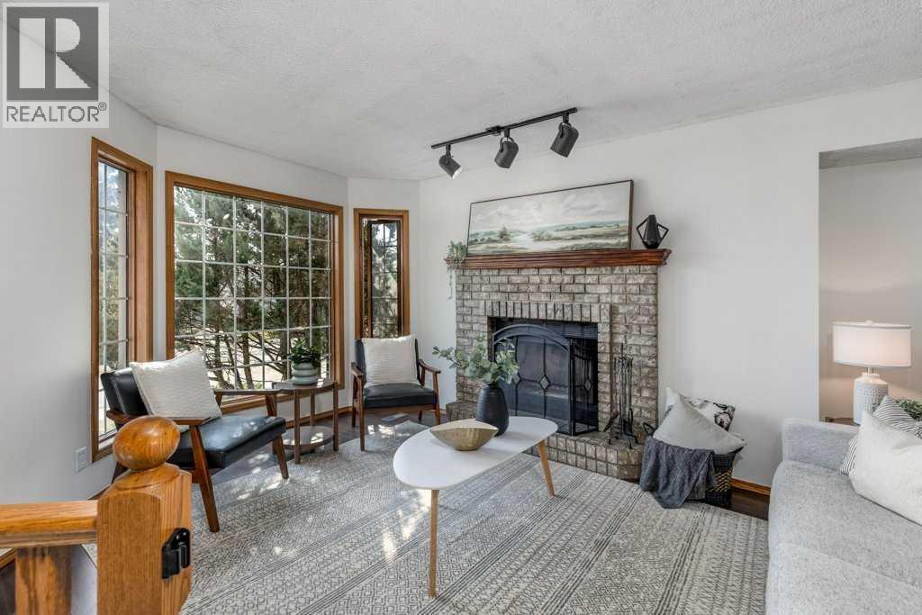 21 West Mcdougal Road, Cochrane