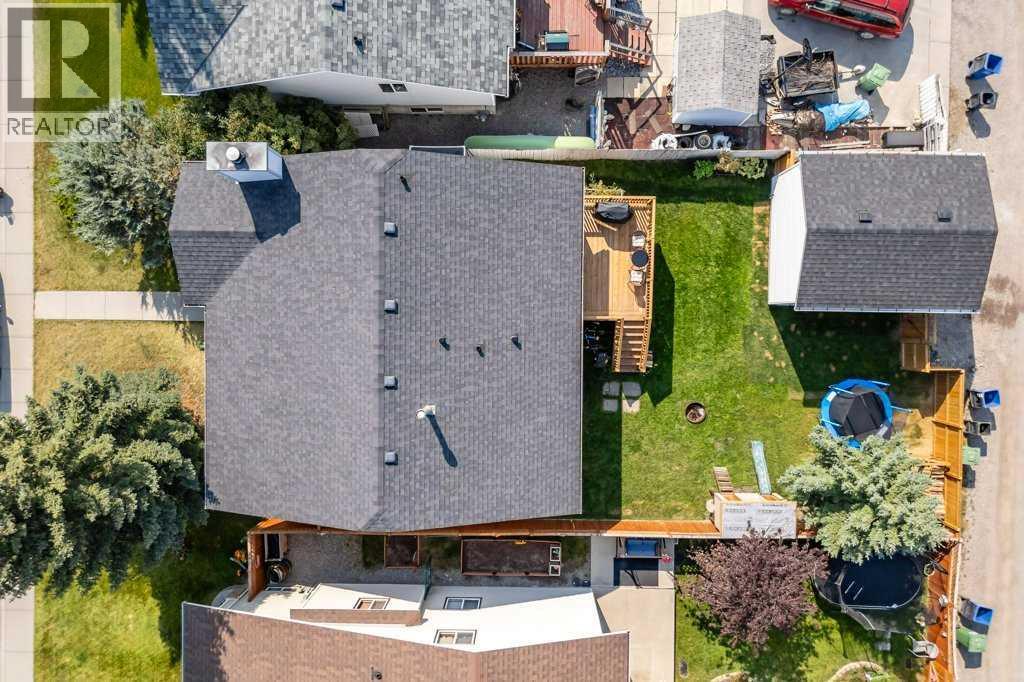 21 West Mcdougal Road, Cochrane