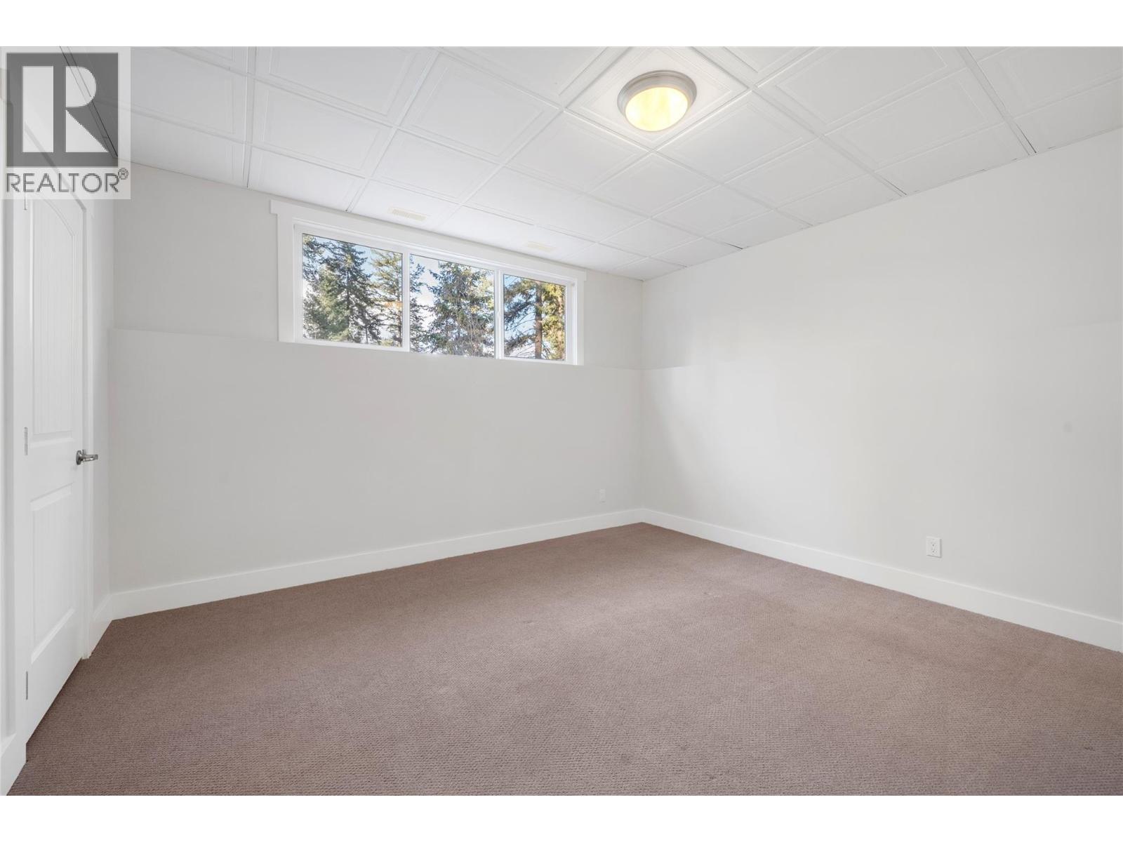 385 Riverwind Drive, Chase