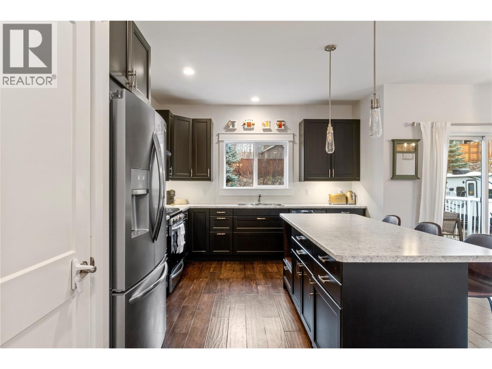 1140 23 Street SE, Salmon Arm