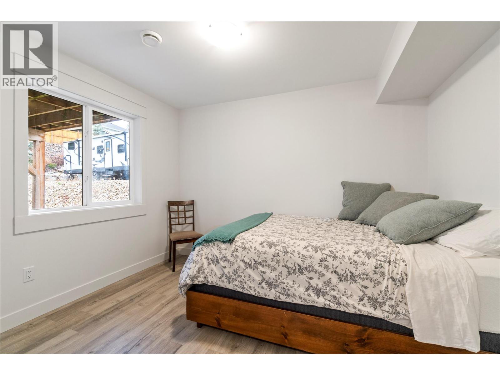 1140 23 Street SE, Salmon Arm