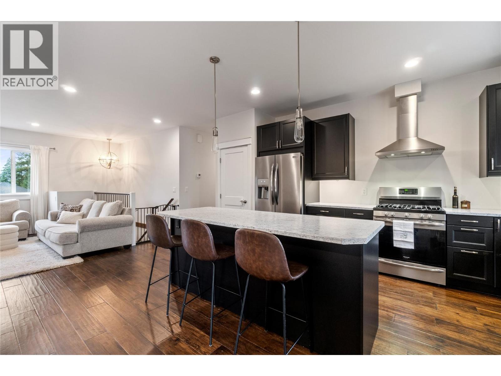 1140 23 Street SE, Salmon Arm