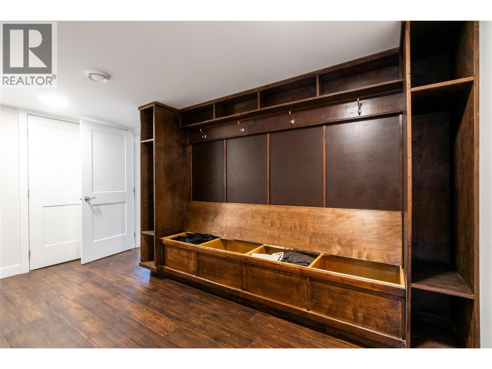 1140 23 Street SE, Salmon Arm