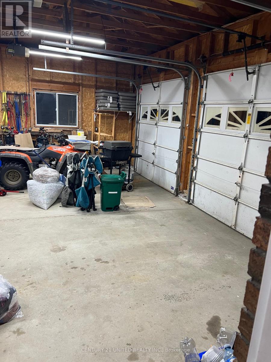 120 MASSEY ROAD - 36