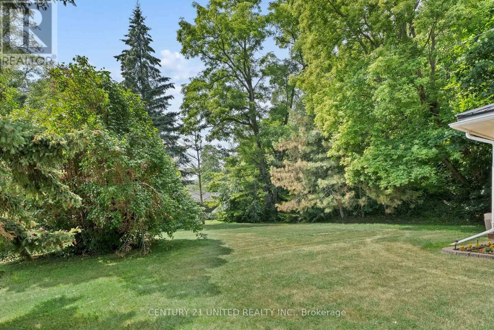 120 MASSEY ROAD - 6