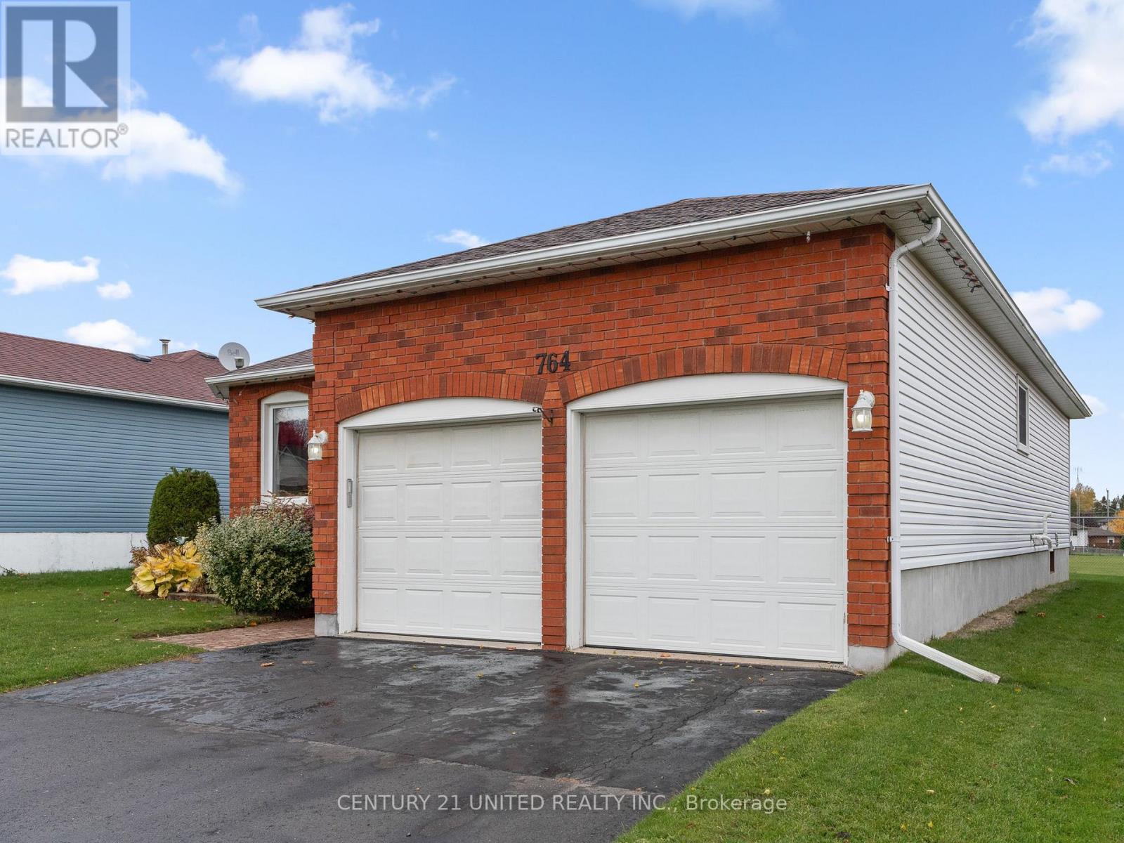 764 EWING STREET - Photo 4 of 41, Cobourg, Ontario