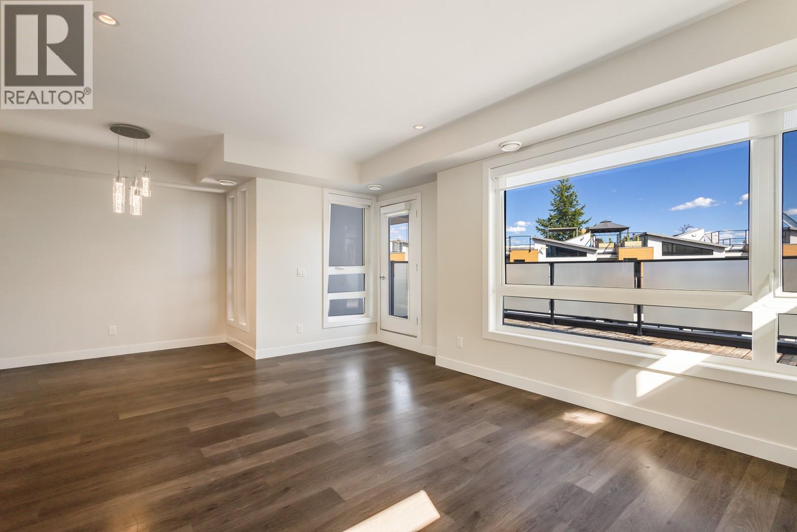 12 1818 Peak Point Court, West Kelowna