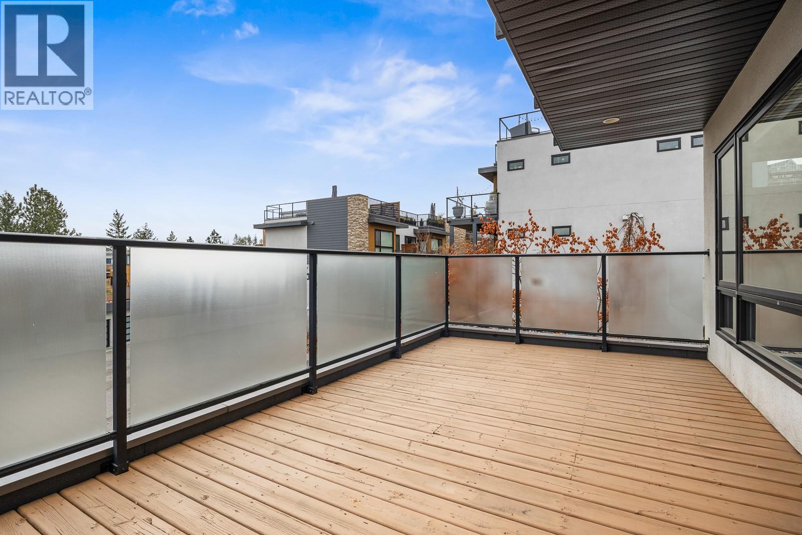 12 1818 Peak Point Court, West Kelowna