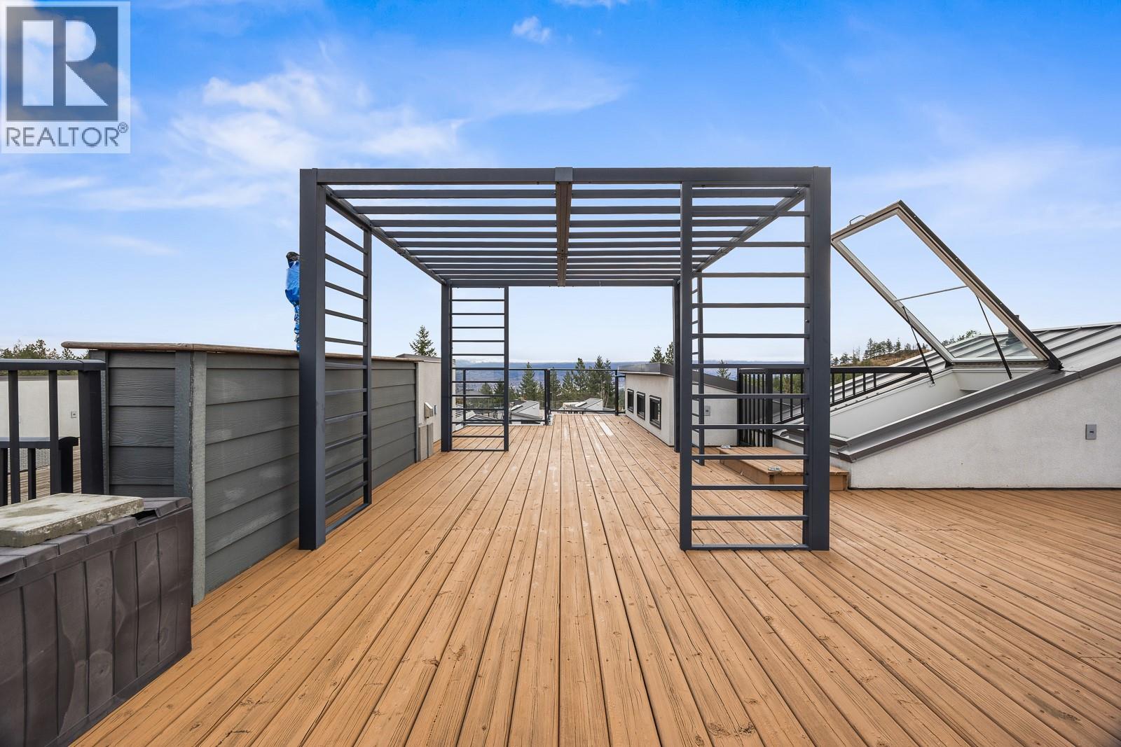 12 1818 Peak Point Court, West Kelowna