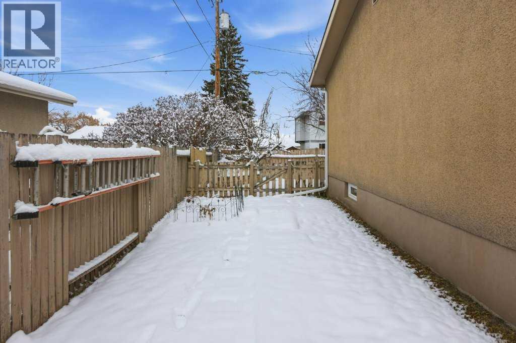 Single Family House Bungalow for Sale in  Olympia Drive SE Ogden Calgary 