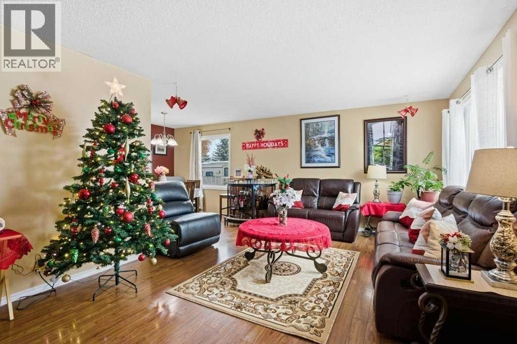 Single Family House Bungalow for Sale in  Olympia Drive SE Ogden Calgary 