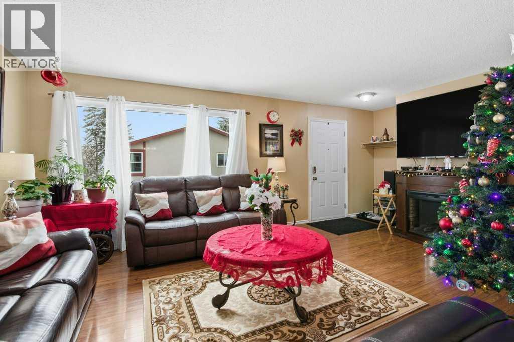 Single Family House Bungalow for Sale in  Olympia Drive SE Ogden Calgary 