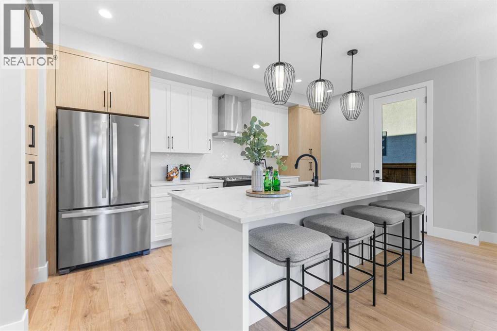 Single Family House for Sale in  West Glen Crescent SW Westgate Calgary 