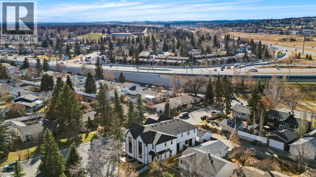 Single Family House for Sale in  West Glen Crescent SW Westgate Calgary 