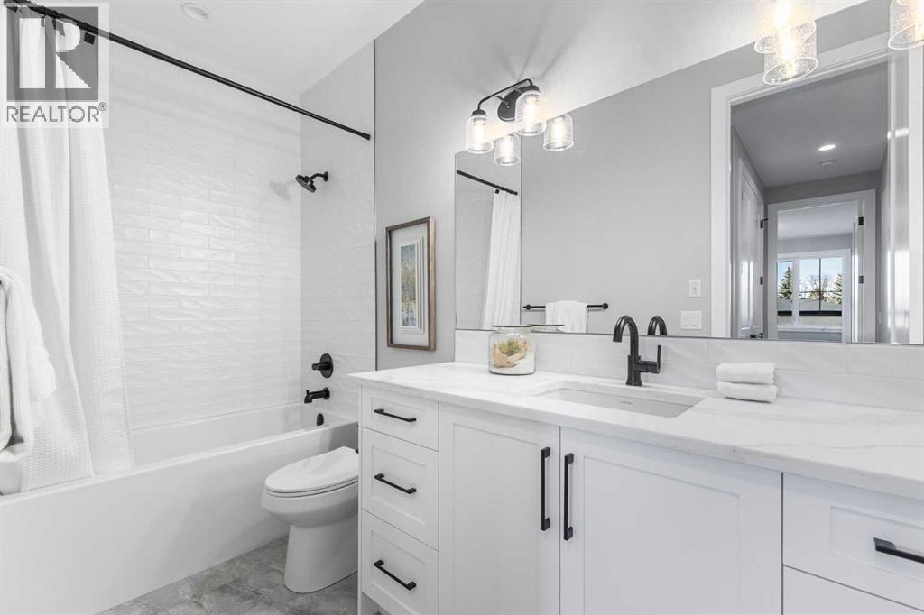 Single Family House for Sale in  West Glen Crescent SW Westgate Calgary 