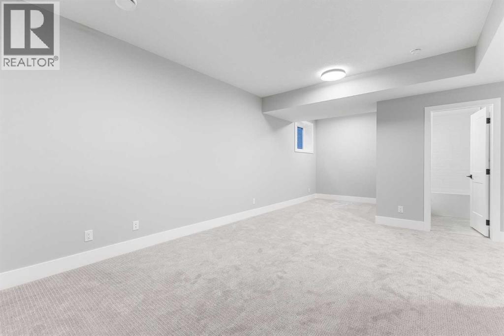 Single Family House for Sale in  West Glen Crescent SW Westgate Calgary 