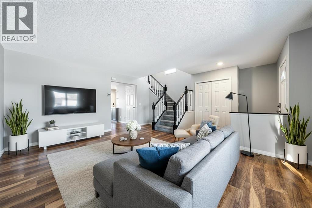 Single Family House for Sale in  Mt Apex Green SE McKenzie Lake Calgary 