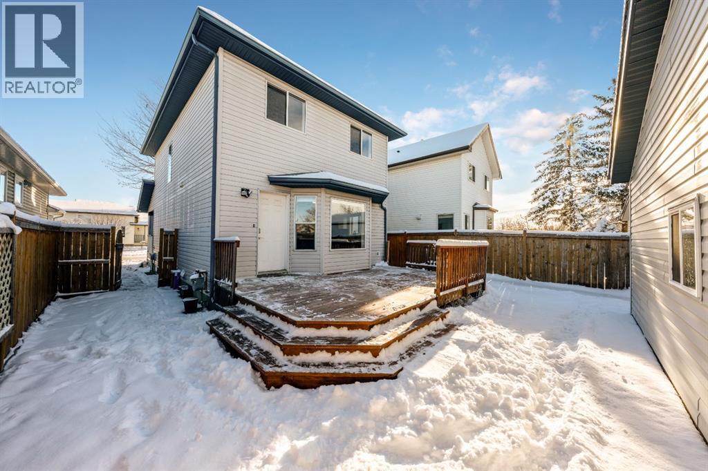 Single Family House for Sale in  Mt Apex Green SE McKenzie Lake Calgary 