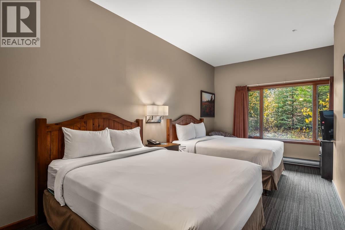 125/127 3220 VILLAGE Way, Sun Peaks