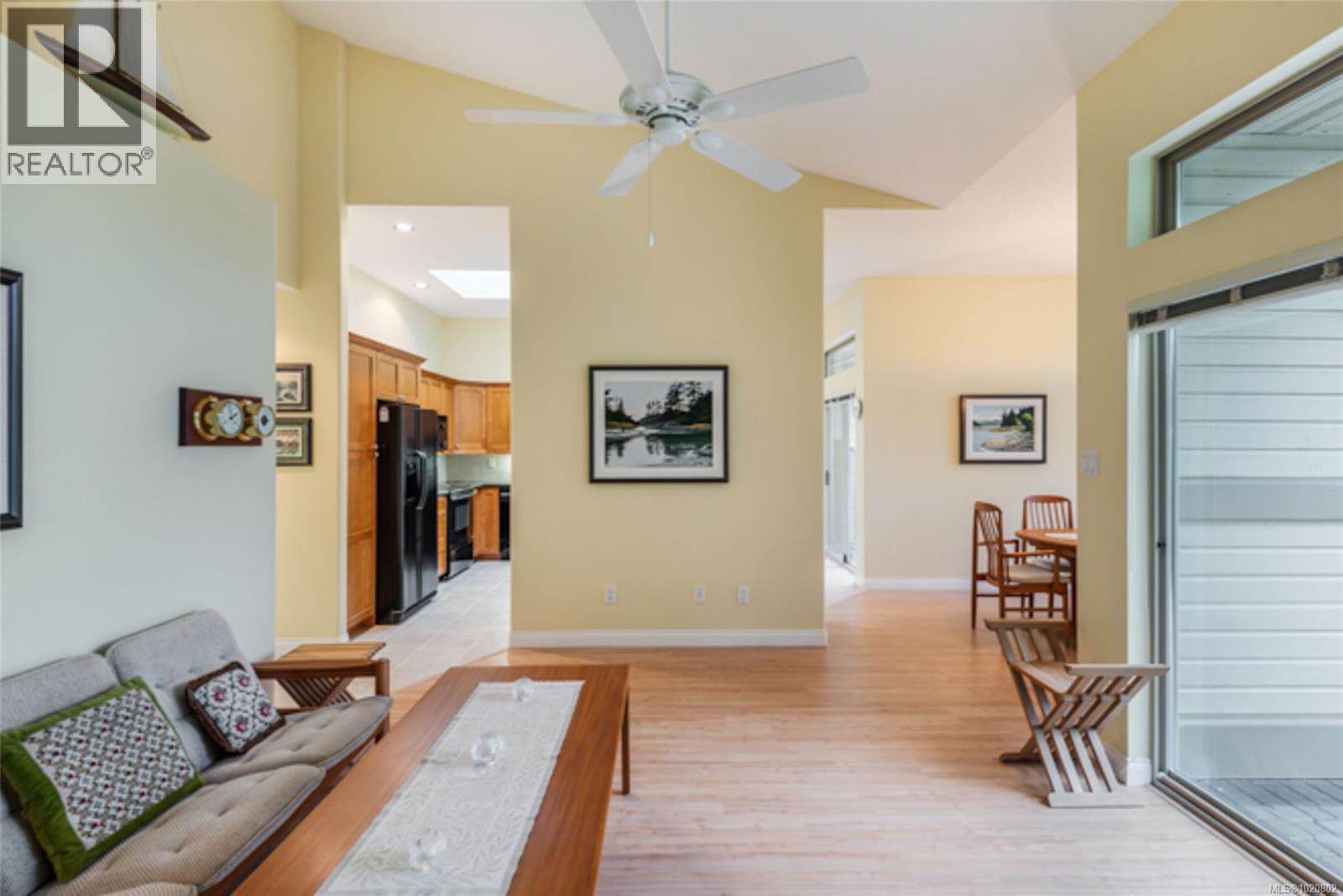 910 Lakes Blvd, French Creek