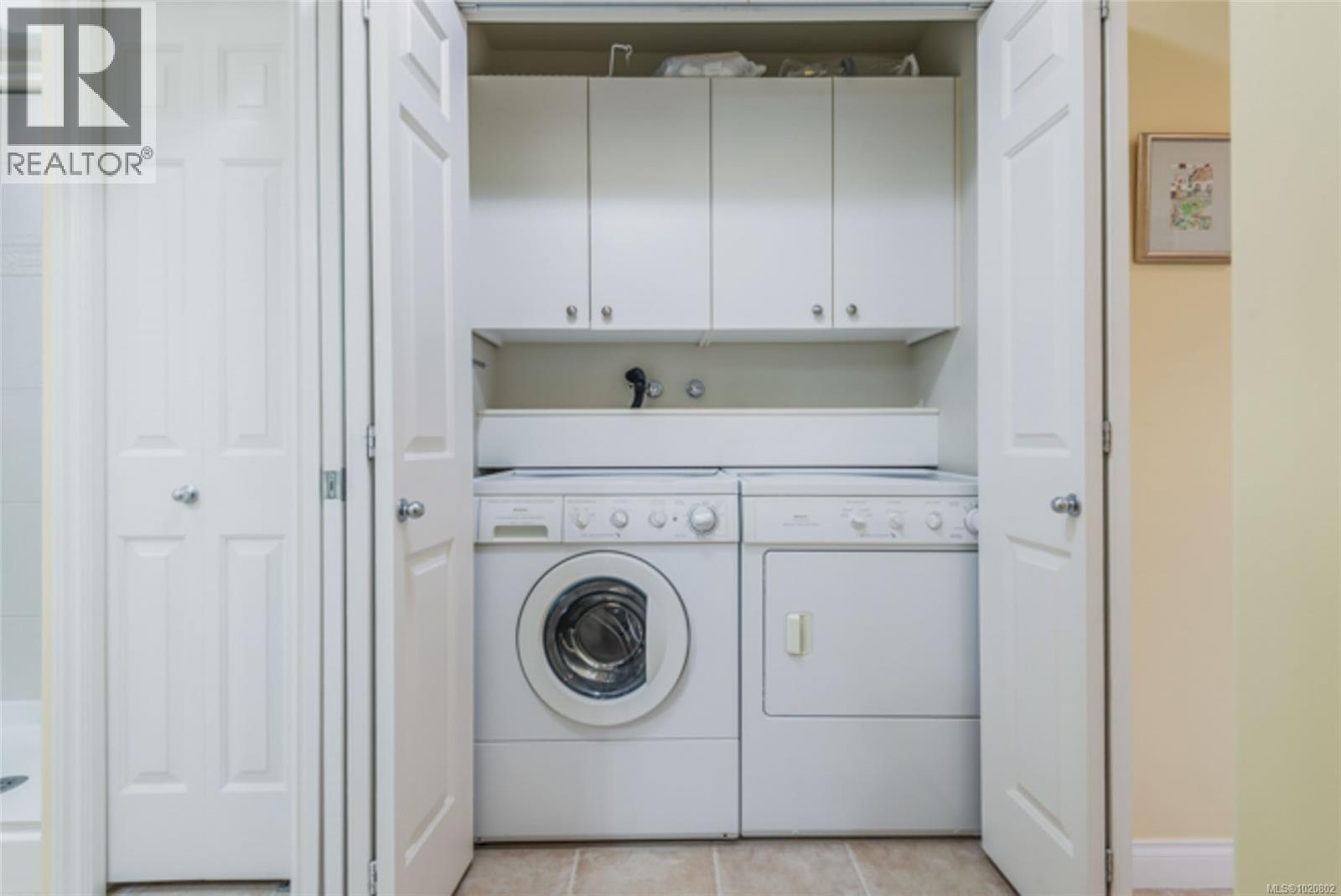 910 Lakes Blvd, French Creek