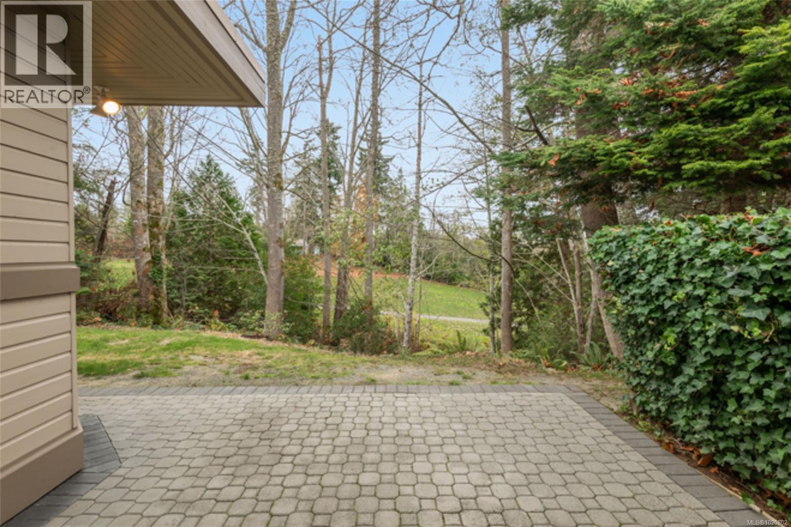 910 Lakes Blvd, French Creek