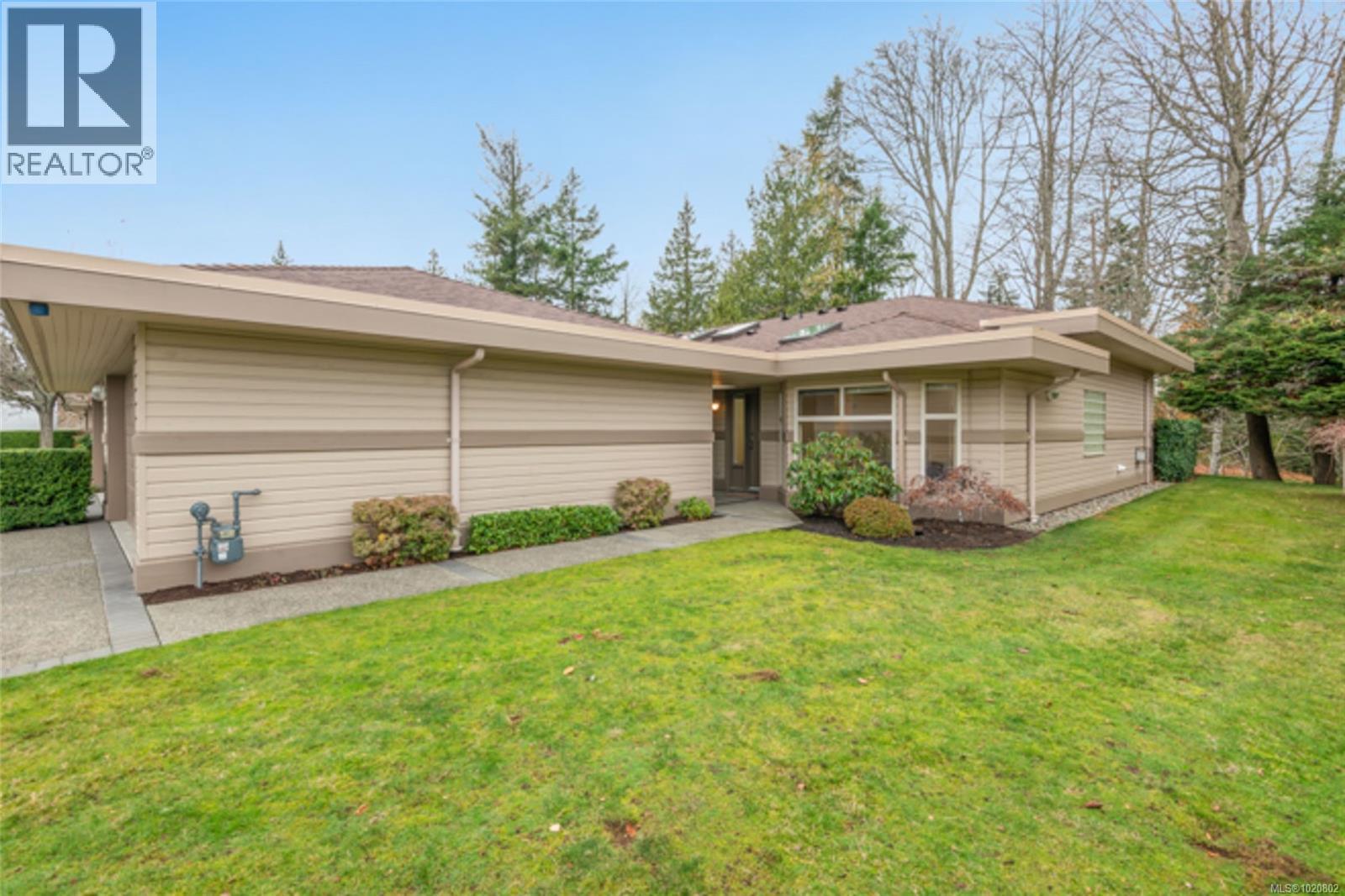 910 Lakes Blvd, French Creek