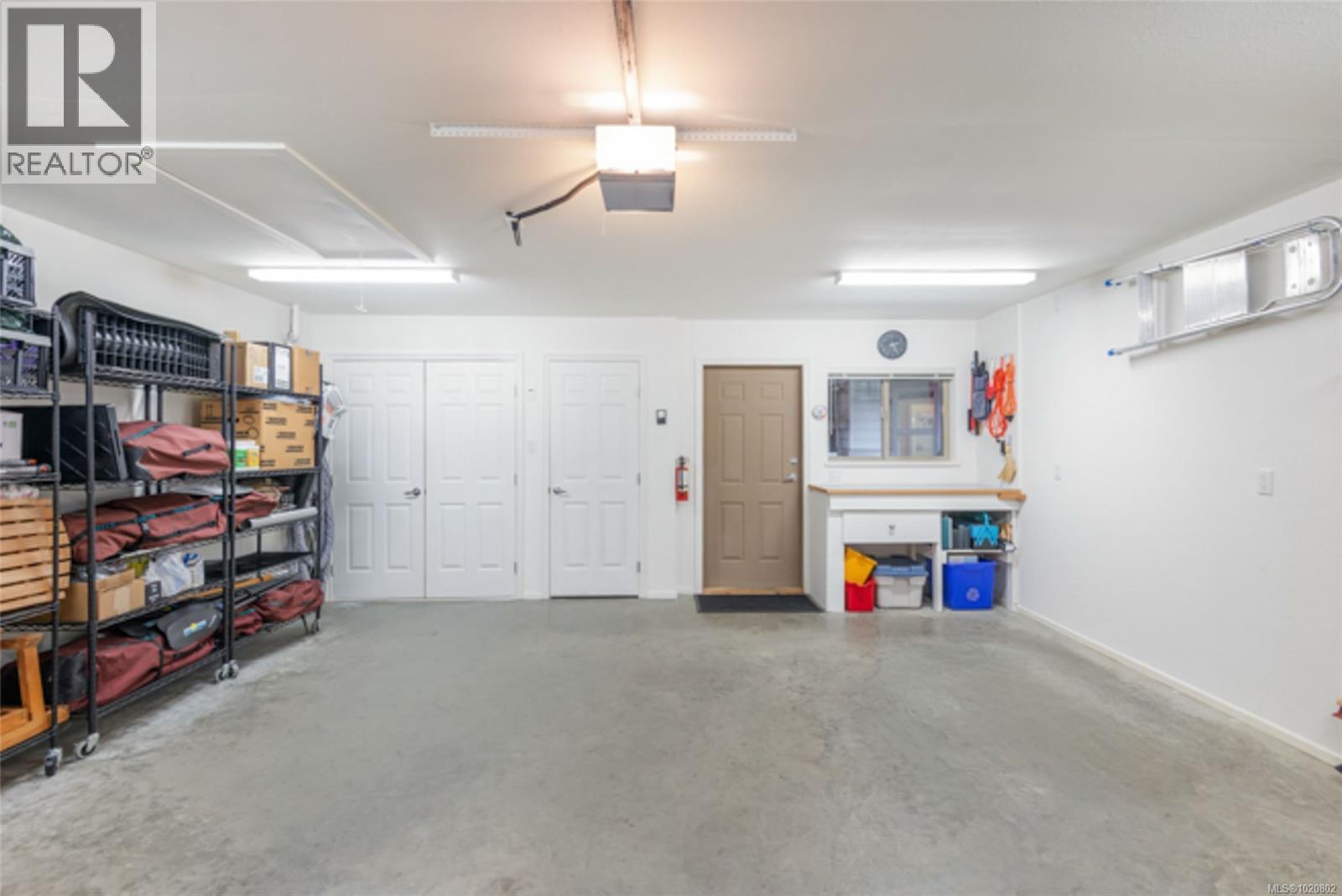 910 Lakes Blvd, French Creek