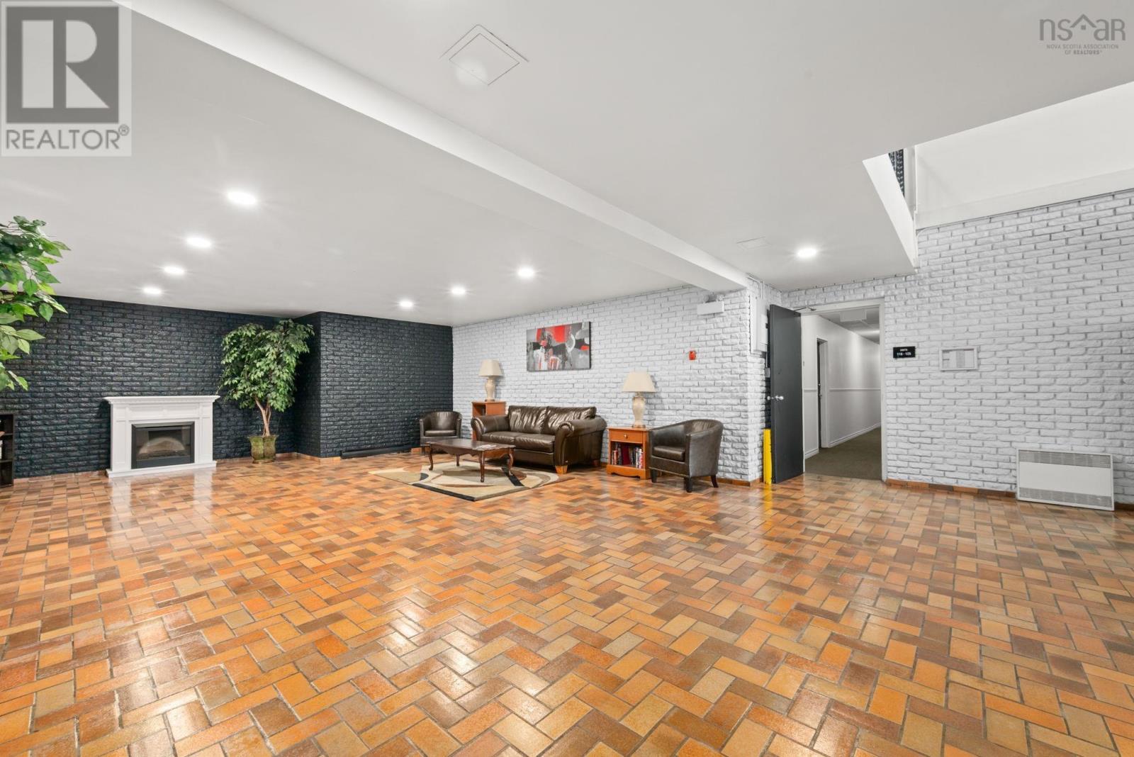 Property 24 of 30 of 310-7 Jamieson Street