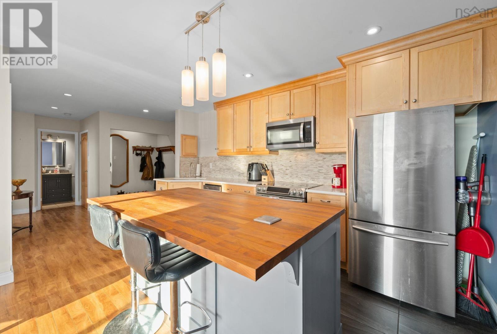 Property 8 of 30 of 310-7 Jamieson Street