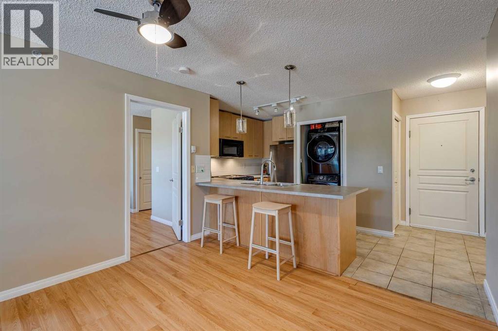 Single Family House for Sale in   Richard Place SW Lincoln Park Calgary 