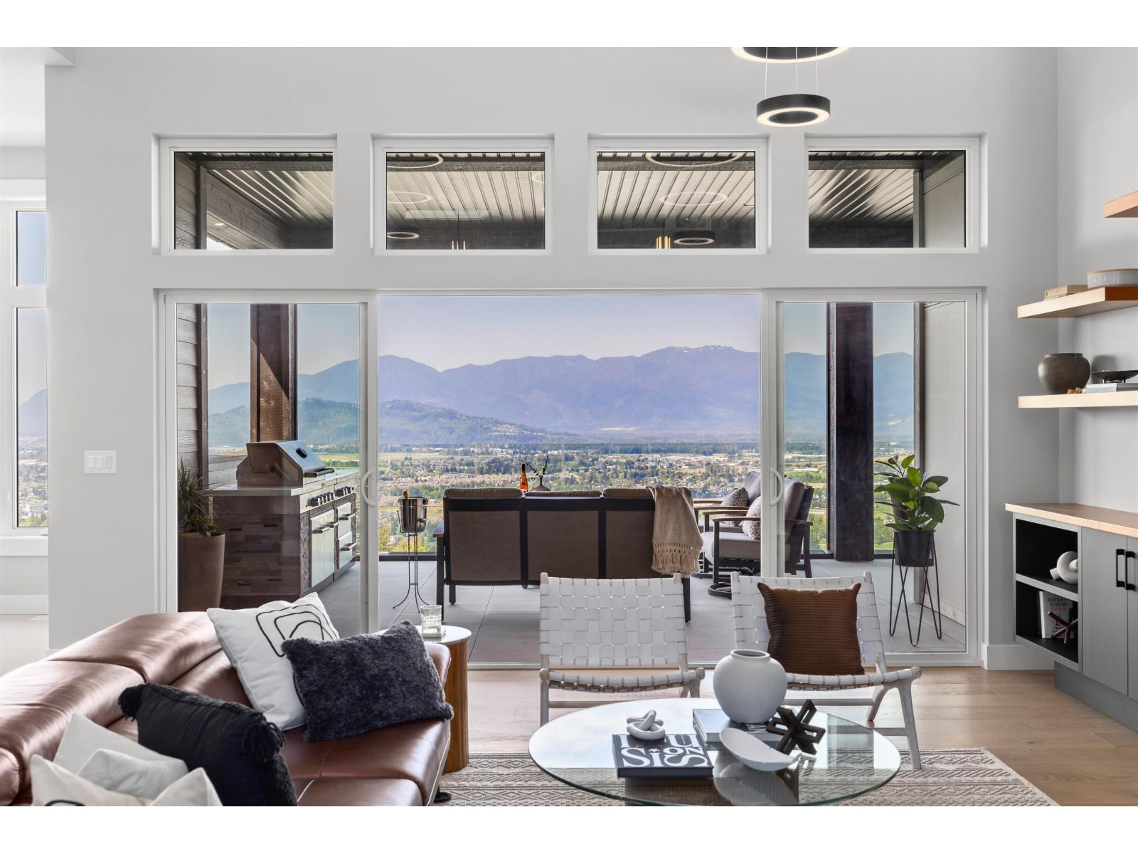 5487 MACLACHLAN PLACE, Promontory, Chilliwack