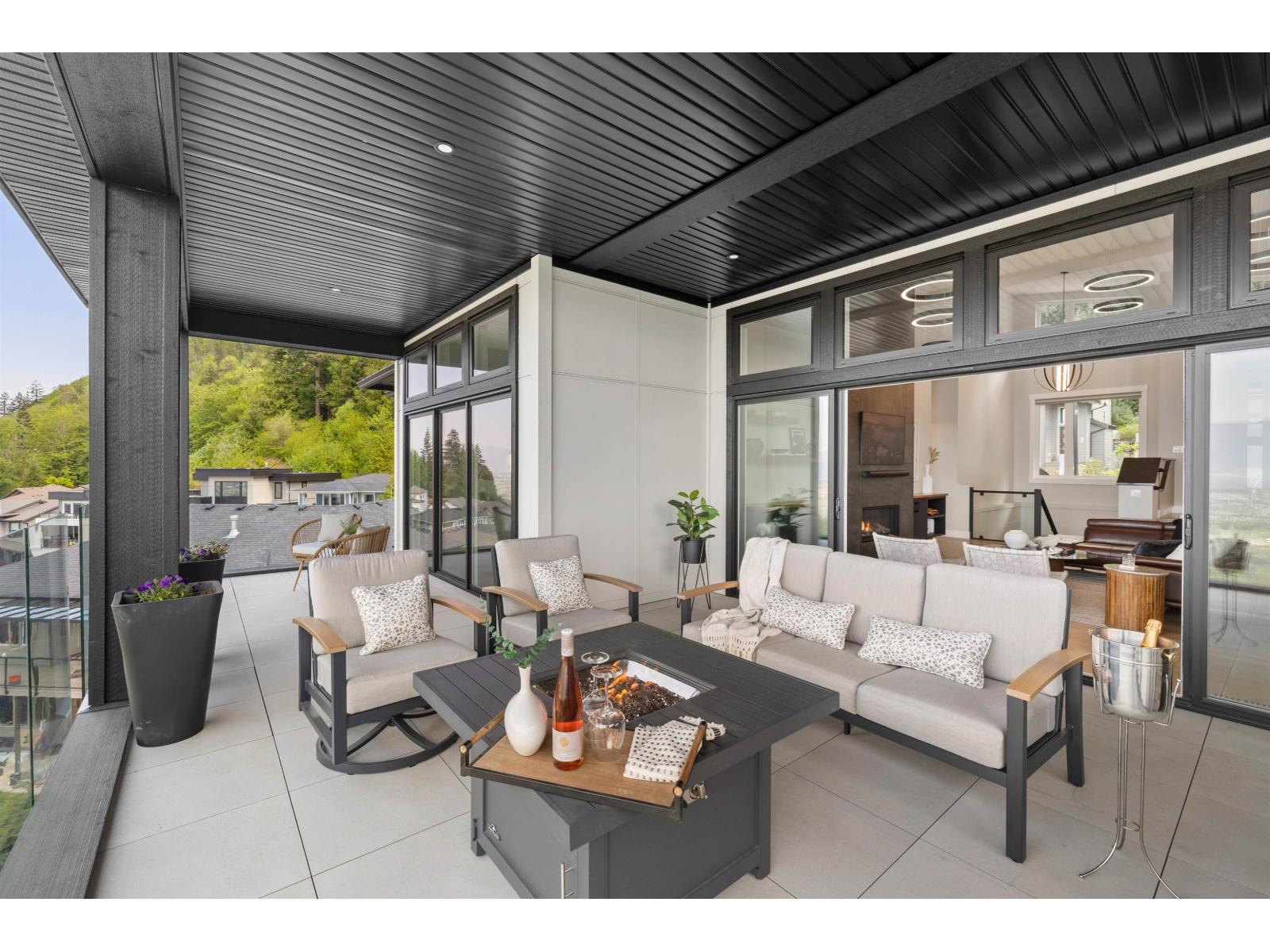 5487 MACLACHLAN PLACE, Promontory, Chilliwack