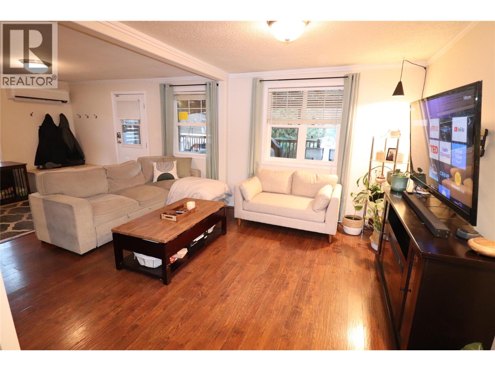 613 11th Avenue, Castlegar