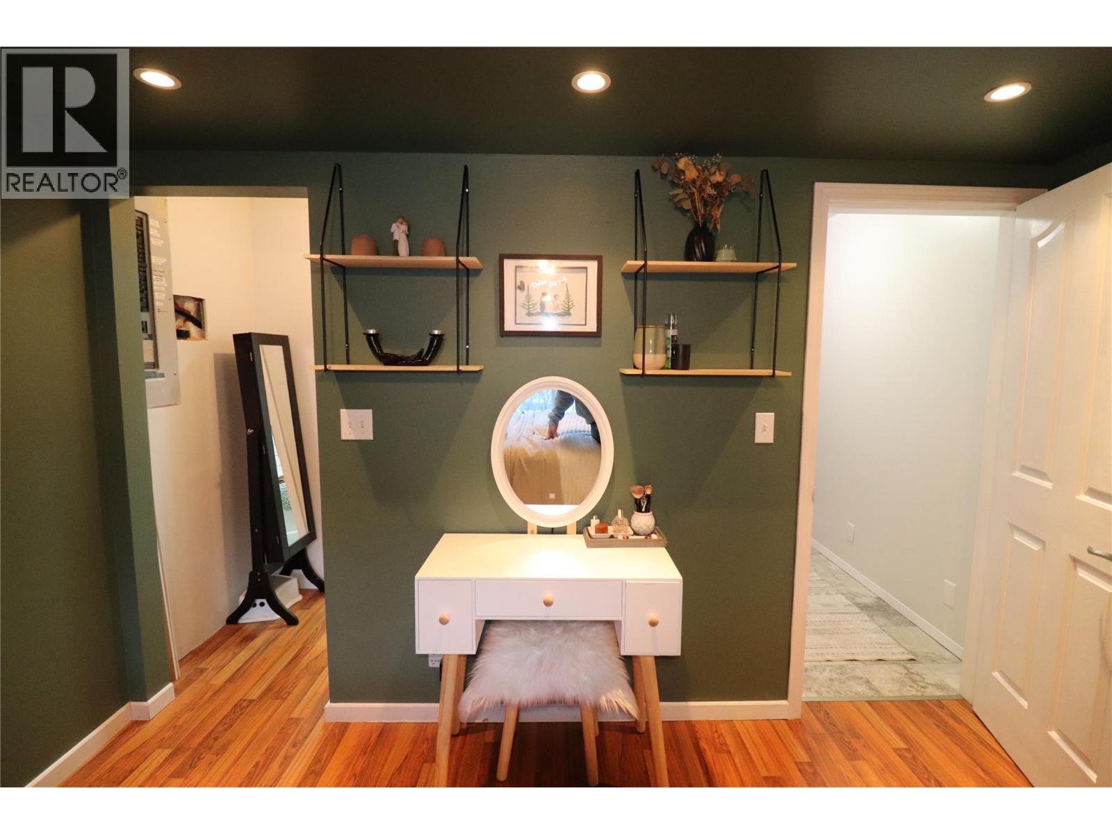 613 11th Avenue, Castlegar