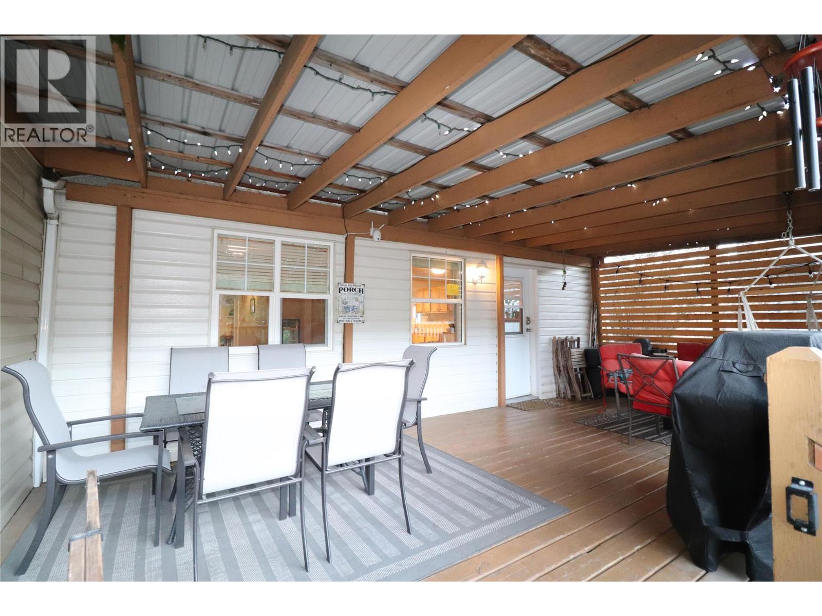 613 11th Avenue, Castlegar