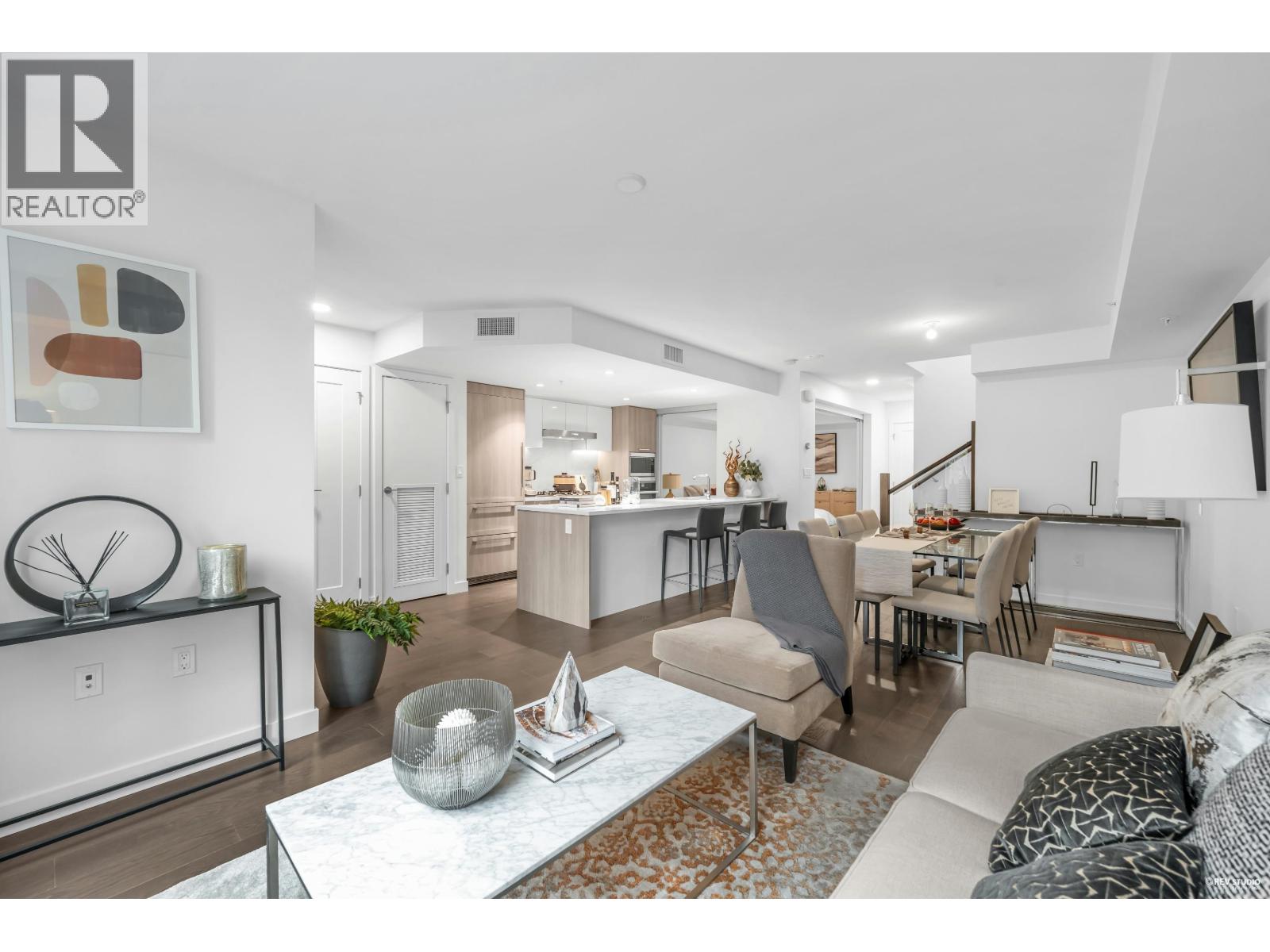 TH1 3280 CORVETTE WAY, Richmond