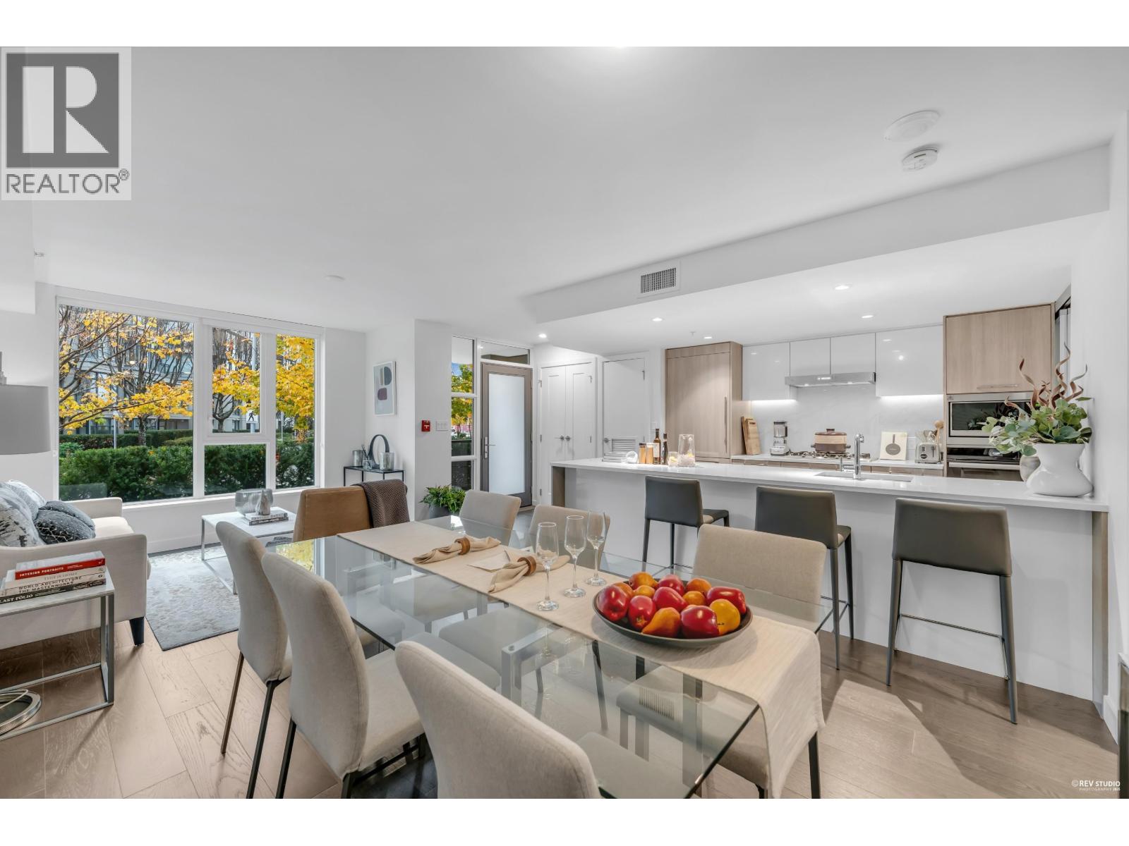 TH1 3280 CORVETTE WAY, Richmond