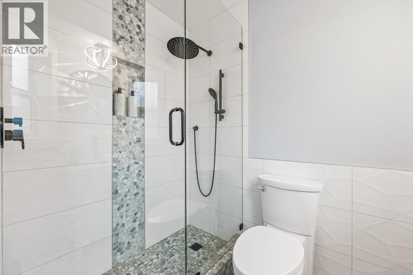  3118 McIver Road, West Kelowna