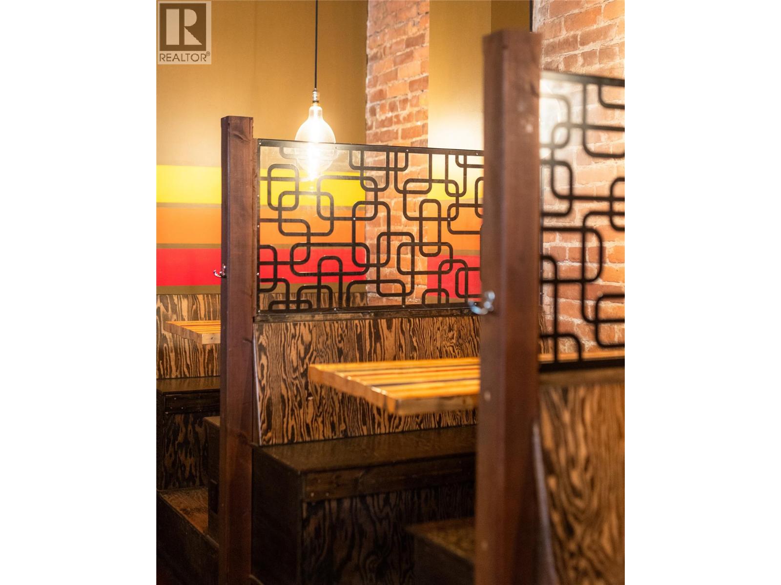  330 BAKER ST Street, Nelson