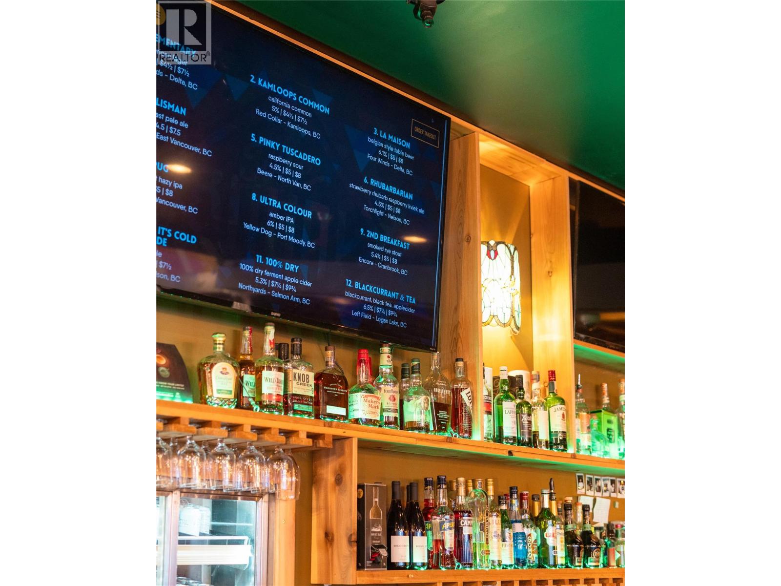  330 BAKER ST Street, Nelson