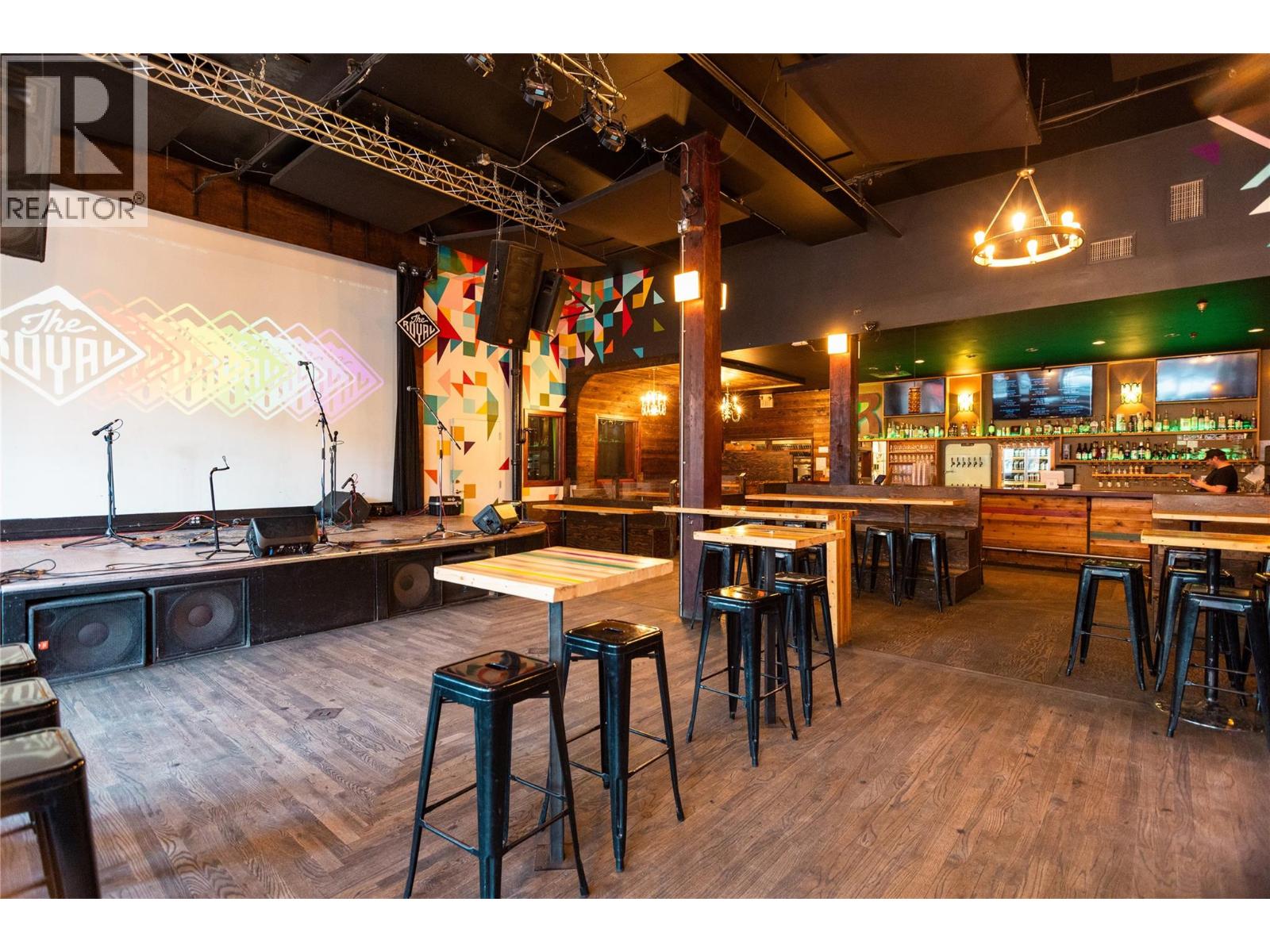  330 BAKER ST Street, Nelson