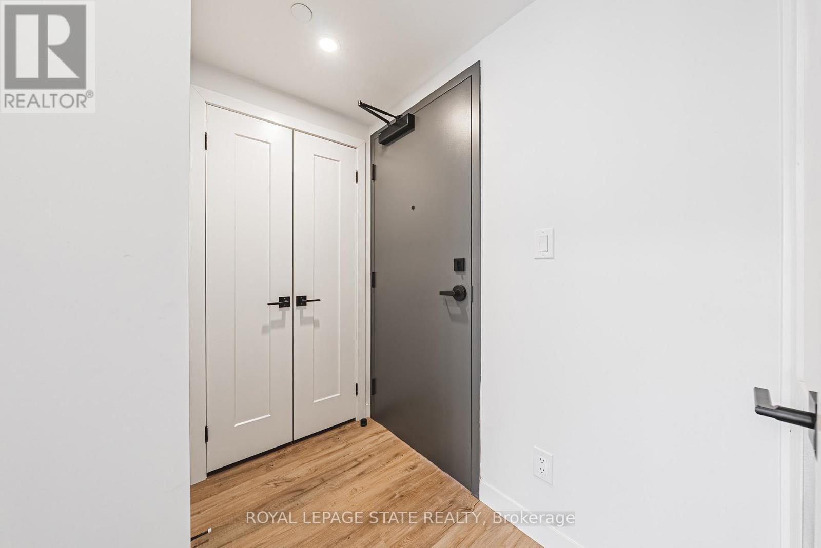 Single Family House for Sale in    SANATORIUM ROAD Hamilton (Mountview) 