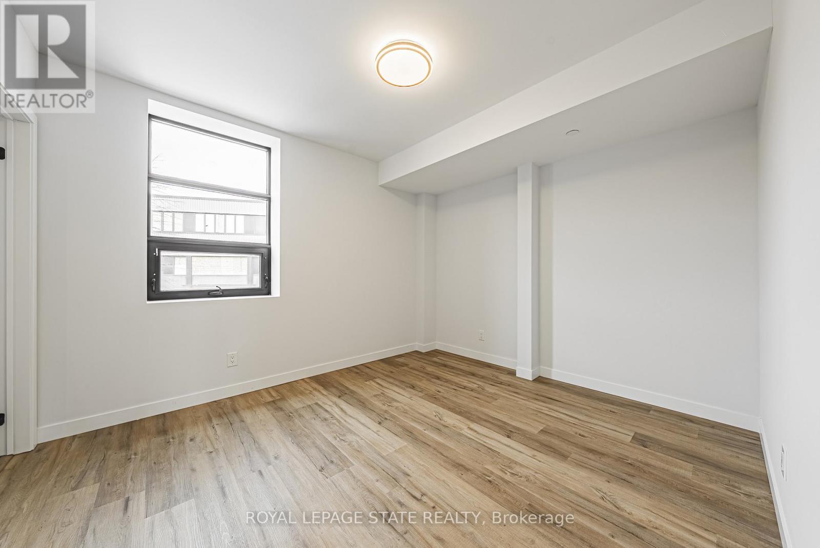 Single Family House for Sale in    SANATORIUM ROAD Hamilton (Mountview) 