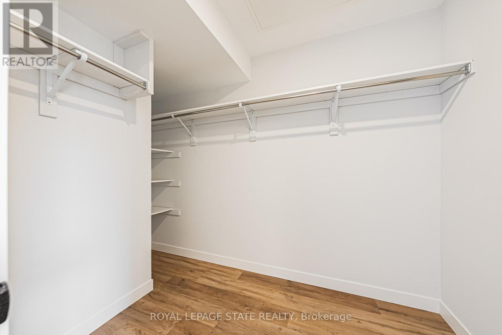 Single Family House for Sale in    SANATORIUM ROAD Hamilton (Mountview) 