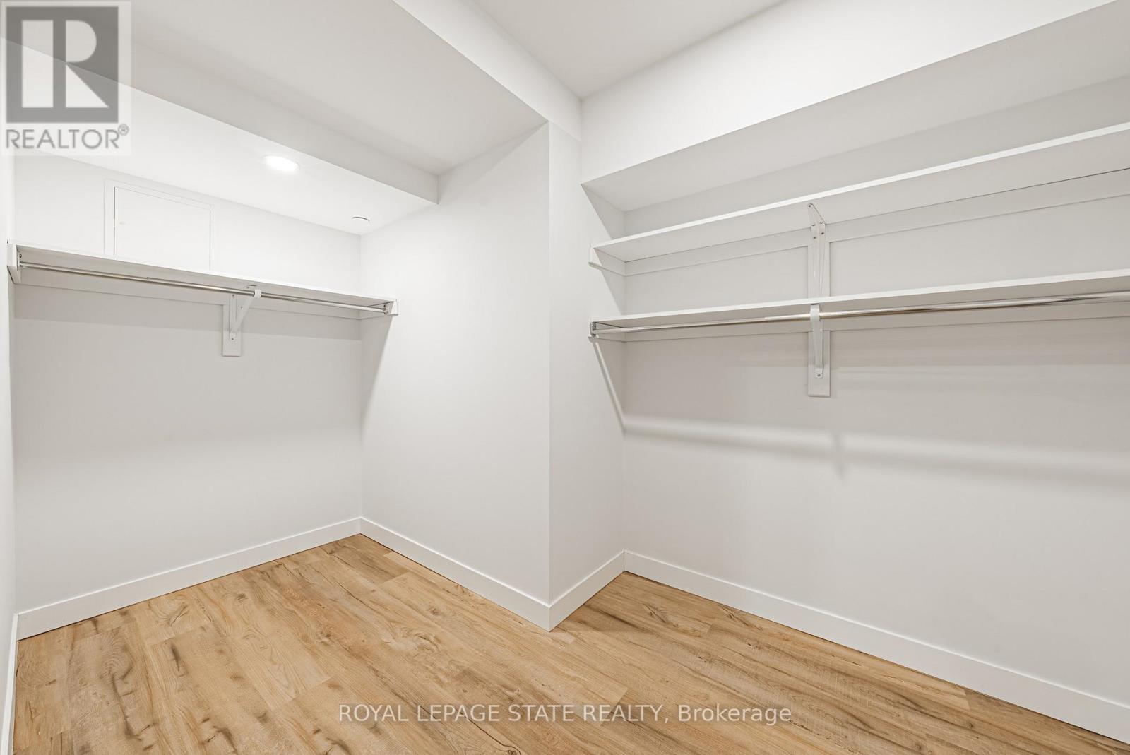 Single Family House for Sale in    SANATORIUM ROAD Hamilton (Mountview) 