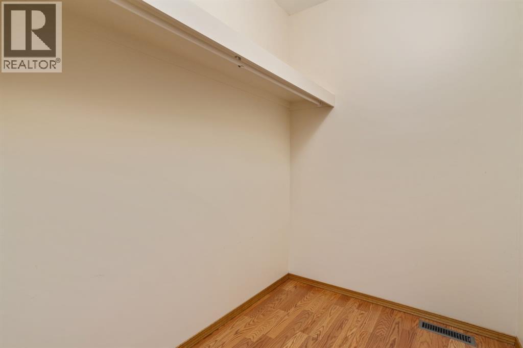 Single Family House Bungalow for Sale in   Street Victoria Park Camrose 